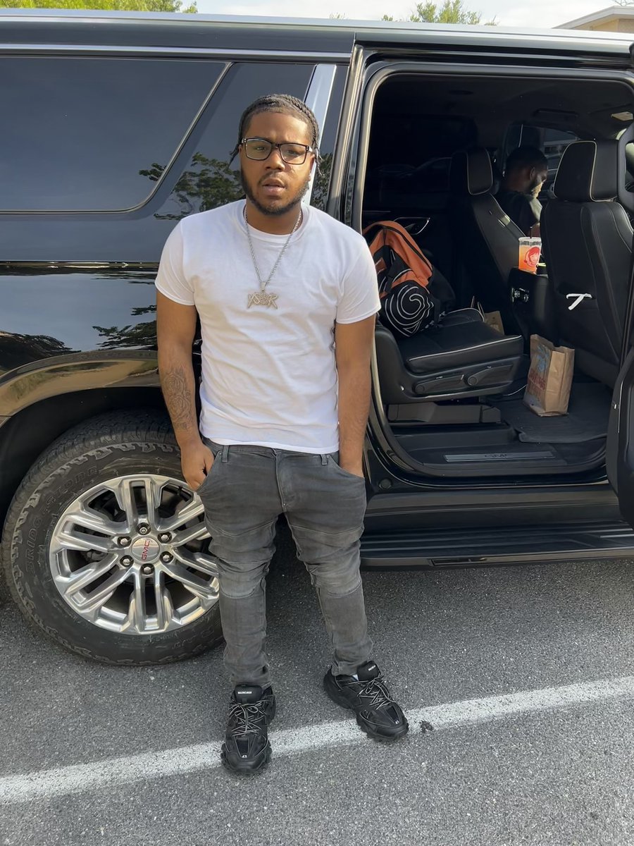 celinencodeine's tweet image. FREE DA MEN