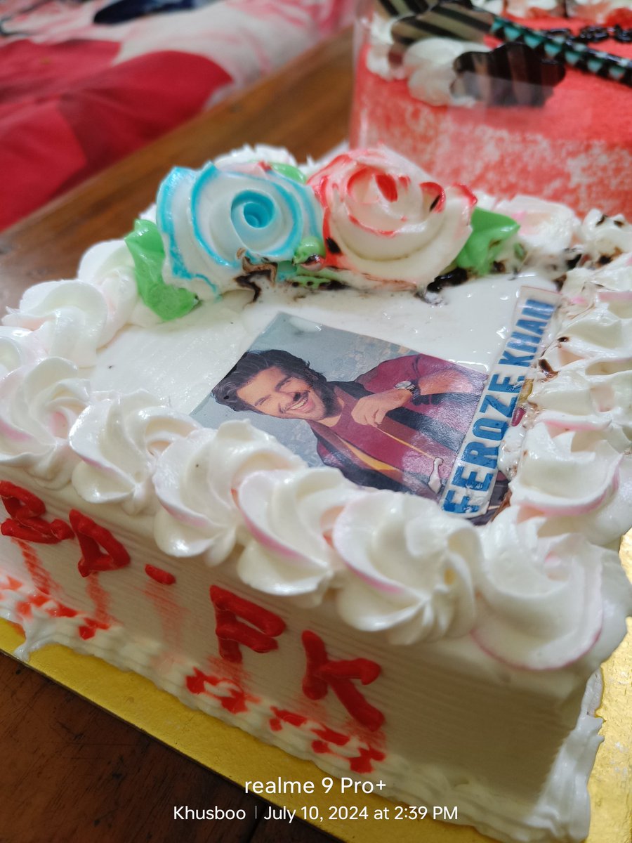 Feroziencapsule's tweet photo. HBD FEROZE KHAN 
#aMealForFK #FerozeKhan https://t.co/IxoK4fD7VB