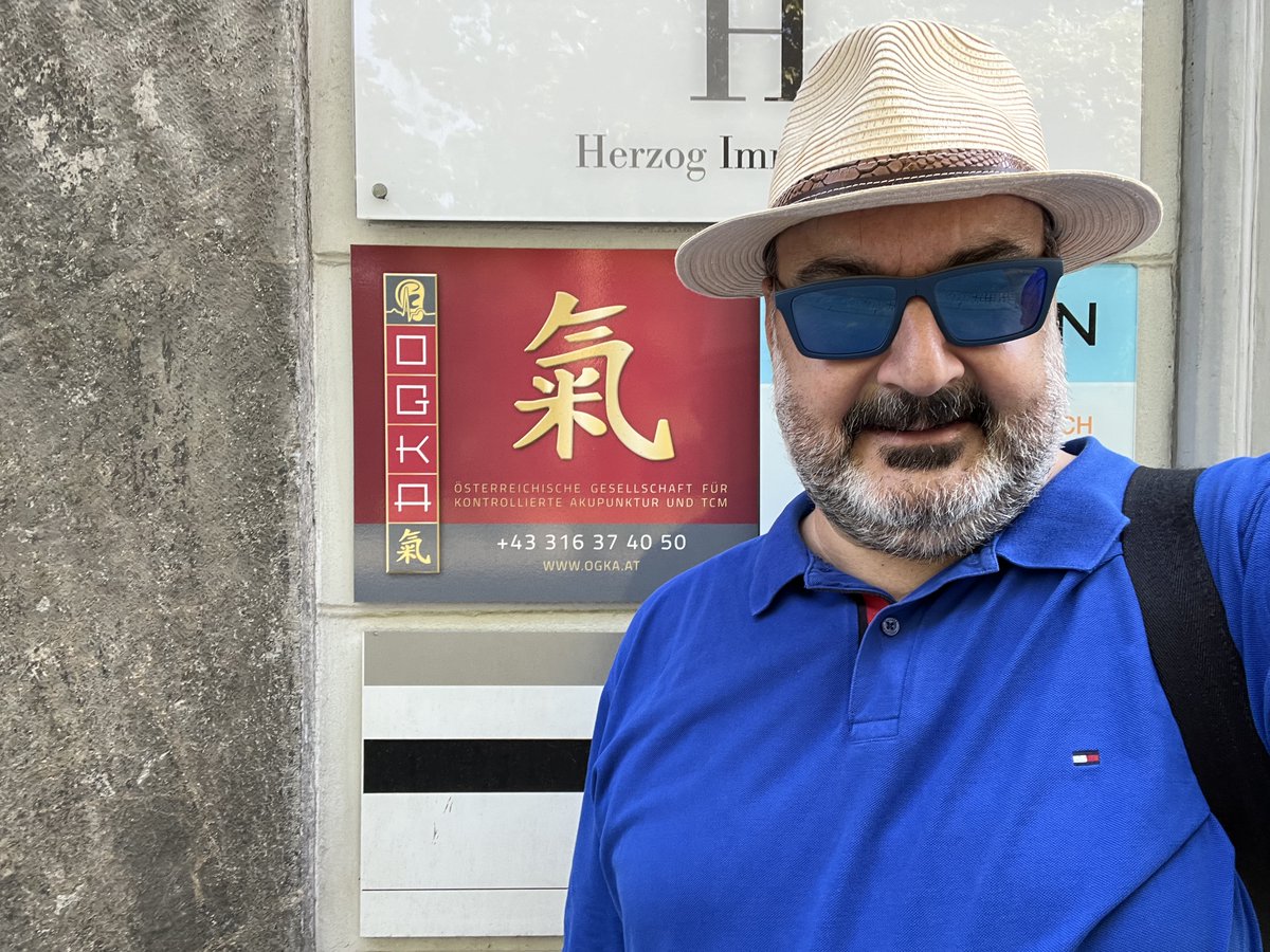 drchristidis's tweet photo. 📍 First day at the Austrian Society for Controlled Acupuncture (OGKA) as a Board Member 🌿
I’m proud to start my role as treasurer of OGKA. Thank you to everyone for your trust. I will perform this task with responsibility and dedication. 🌟🙏
#BoardMember #OGKA #Acupuncture #Graz #Gratitude #NewBeginning #Teamwork #Health