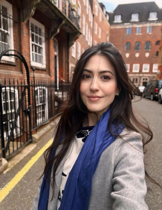 lsabella0707's tweet photo. The old pictures are republished, they are new records in memory! #London https://t.co/wE8wZmZXoF