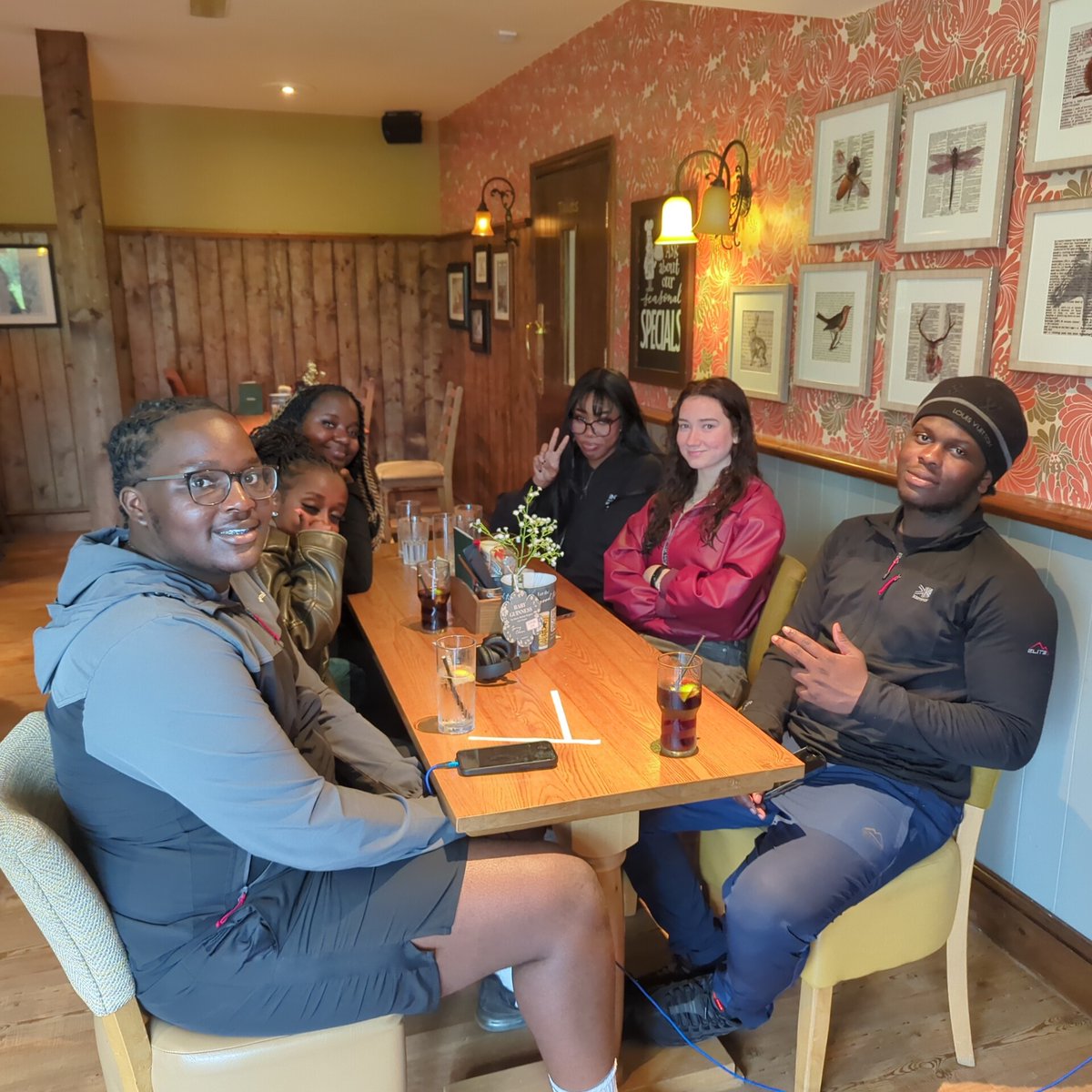 Dinner time now after a busy day at Alton Towers #mechengtrip