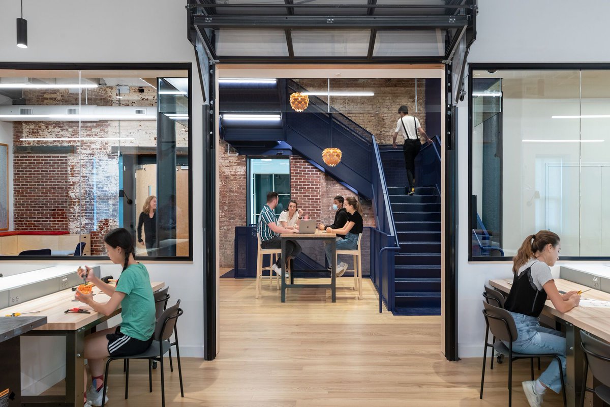 Archello's tweet photo. Utile transformed a 36,000 SF building for The Possible Zone into an Innovation Center for Boston high school students.
https://t.co/2TM5jRfo7z
#InnovationCenter #ArchitecturalTransformation #EducationalDesign https://t.co/TR9rEkkS9V