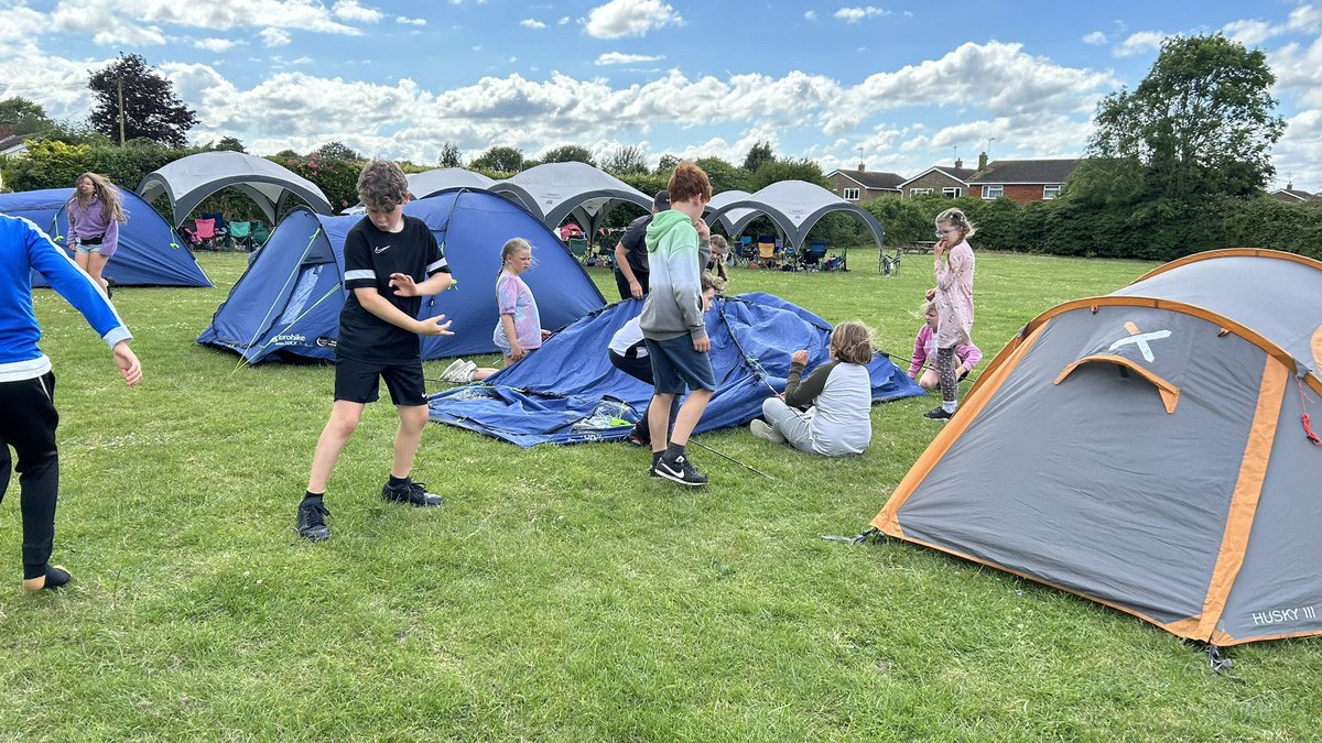 AstonClintonSch's tweet photo. The tents are up &amp; the sun came out! 🏕️ https://t.co/O6BKG1EdeK
