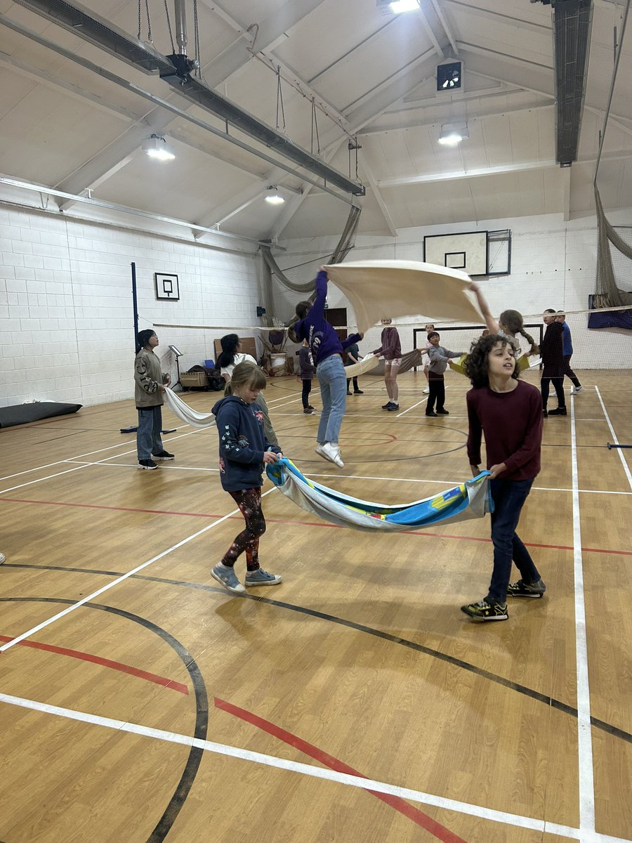 Barrington House tweet media