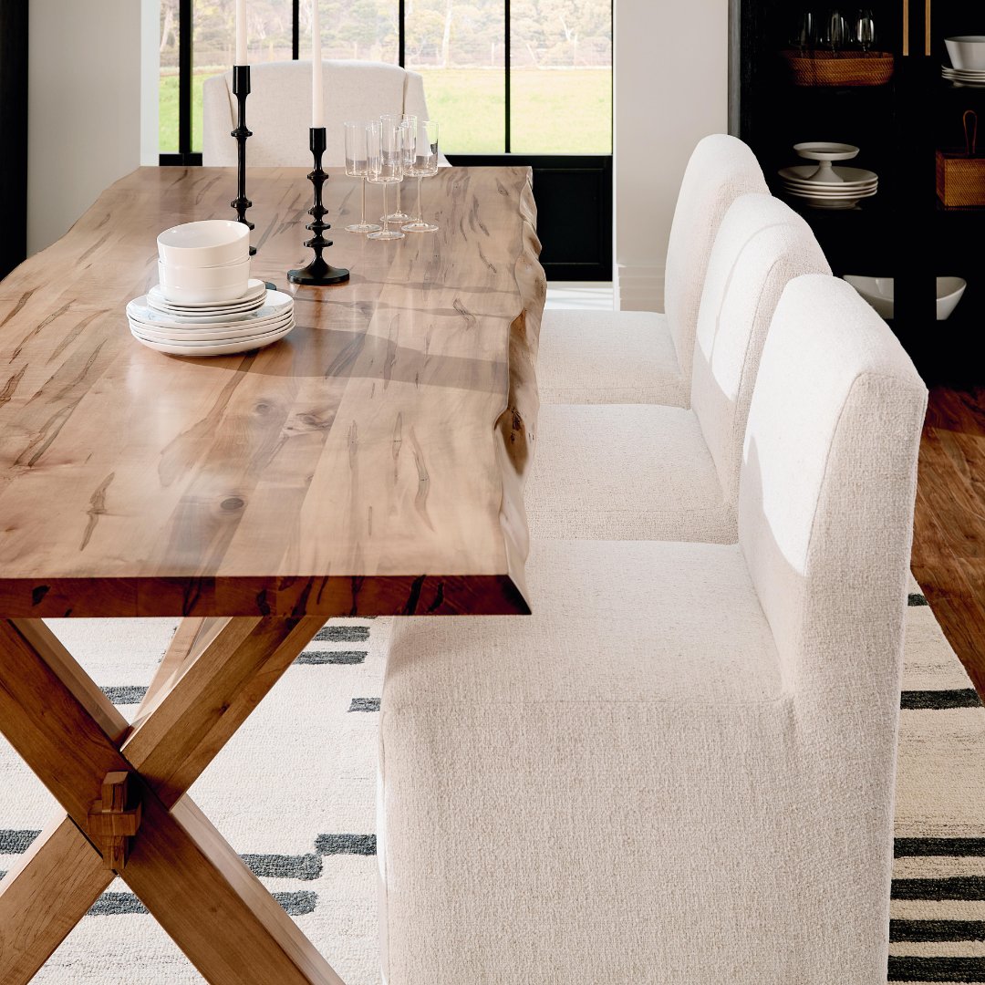 Our BenchMade dining tables are always serving you comfort. These relaxed luxury tables are crafted from American hardwoods for perfectly refined relaxation. . Shop the Crossbuck Maple Live Edge Dining Table at the link in our bio. bit.ly/4eF6zme

#dining #diningroom