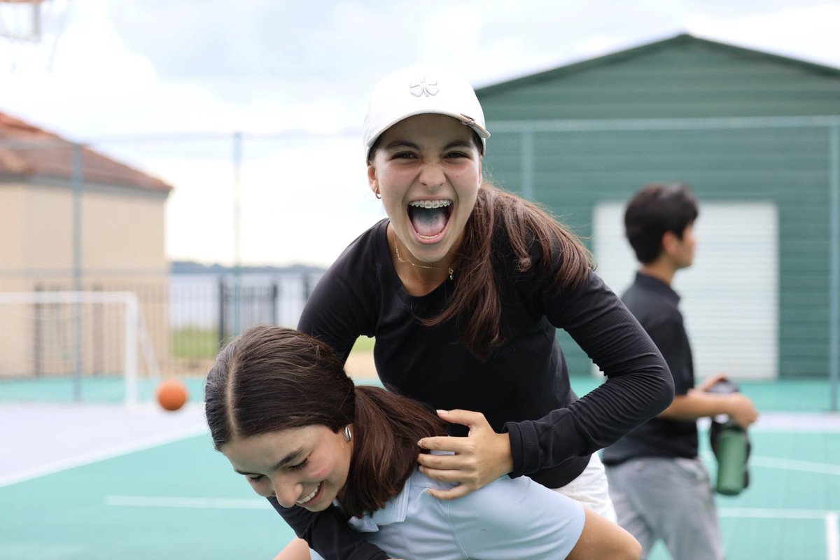 IJGABishopsGate's tweet photo. IJGA prioritizes student character and leadership development, instilling qualities far beyond the green. From teamwork to resilience, our students emerge as confident, well-rounded individuals ready to tackle challenges both on the course and in life. 
https://t.co/ZgsxAsVQ7S https://t.co/qHDGOygpkB