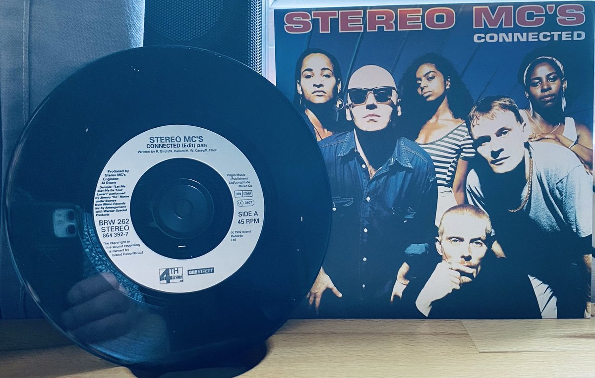 PeteWriting's tweet image. Ooo. What a find. On sexy seven inch. #stereomcs #connected.