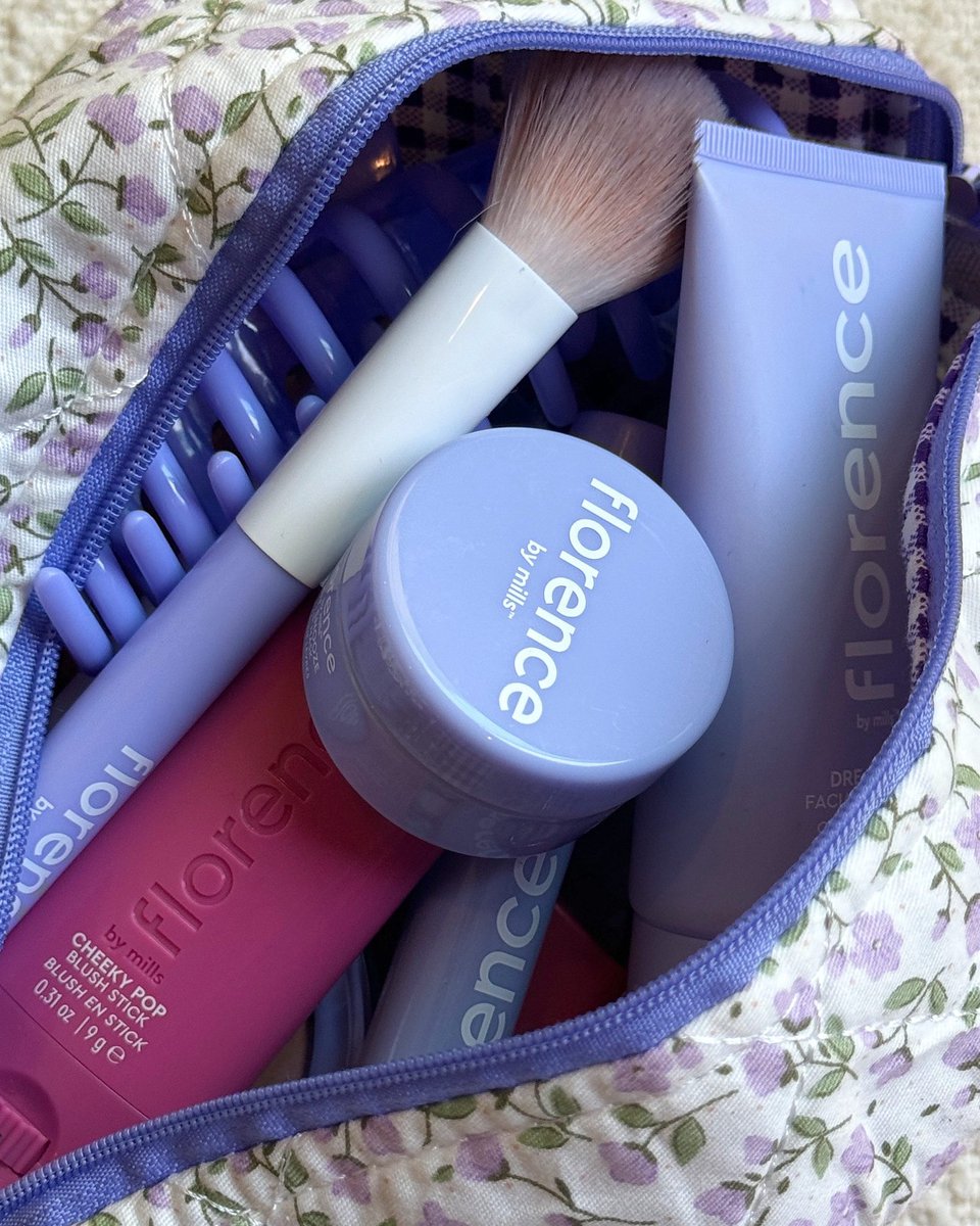 Florencebymills's tweet photo. just the essentials βοΈππ€
shop #florencebymills at @shoppersbeauty, @lykosverige, @iciparisxlbe, #UltaBeautyatTarget, @douglas_cosmetics, @amazon, @beautybaycom, @ultabeauty, @mynykaa, @nocibe_france, @harrodsbeauty, and https://t.co/mOF0hrOiHC https://t.co/BR9NhiUBNZ