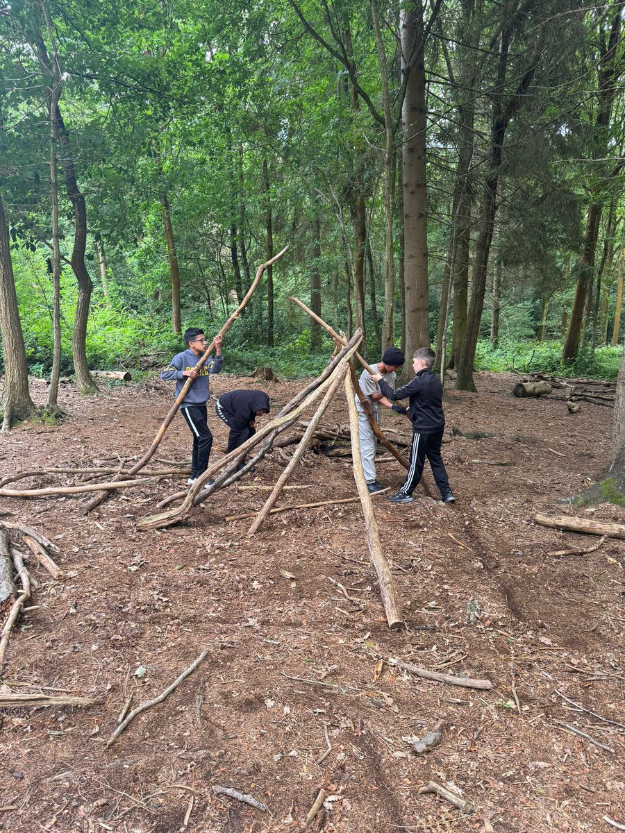 George Betts Primary (@george_betts) on Twitter photo We have had a lovely day at Frank Chapman making dens and cooking bread on the campfire. We are about to have pizza for dinner before watching the football! ๐ฅ ๐ โฝ๏ธ <a href="/ElliotSchools/">Elliot Foundation</a> We have had a lovely day at Frank Chapman making dens and cooking bread on the campfire. We are about to have pizza for dinner before watching the football! ๐ฅ ๐ โฝ๏ธ <a href="/ElliotSchools/">Elliot Foundation</a>