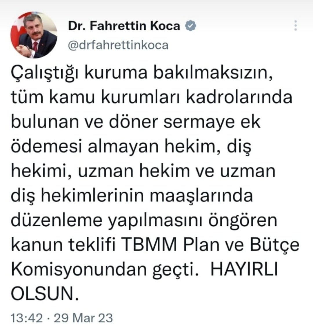 Deniz89714235's tweet photo. @saglikbakanligi BU UYGULAMA  BİZE HAYIRLI OLMADI SAYIN BAKANIM  Sağlık Bakanlığı dışındaki kamuda çalışan Hekim dışı denilen sağlıkçının  itibarı özlüğü ünvanı maaşı öldü. 
Ayrıştırılmadan bölünmeden sağlıkta sağlıklı çözüm istiyoruz. 
@sagliklicozum 

#SağlıkBakanlığıSiziDinliyor 
@drmemisoglu https://t.co/ulnFvL1PBm
