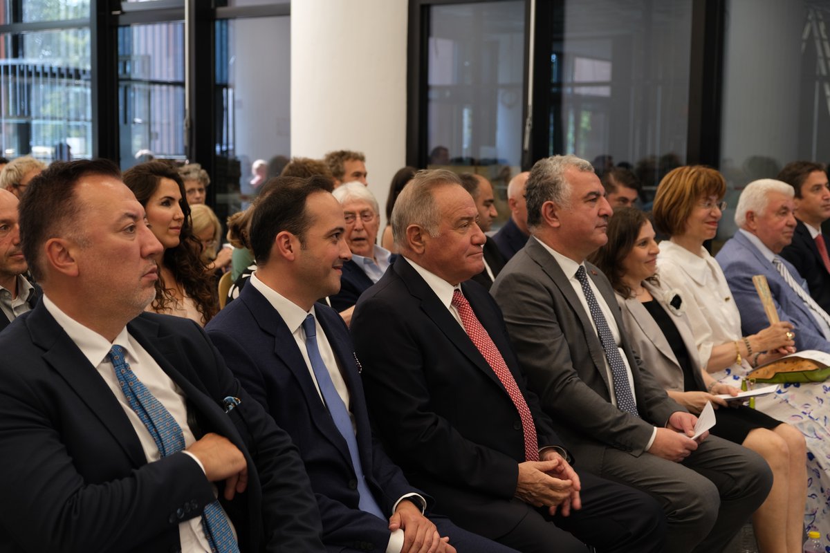 Whitecliffe_BI's tweet photo. Berlin International celebrated its 10th anniversary, marking a decade of achievement🎉

We sincerely thank all who have supported and contributed to our journey thus far. Moving forward, we are committed to excellence in education and dedicated to continued growth and success.💫 https://t.co/dOgbGGZBWh