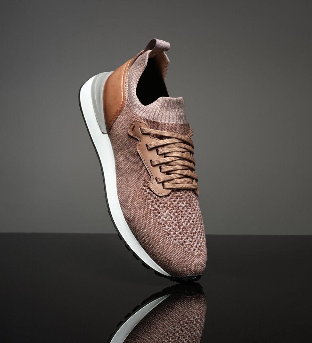 MAGNANNI's tweet photo. NEW IN: The LyteKnit Collection
Introducing the Stratus from our LyteKnit series—a sleek knit sneaker featuring soft material with leather heel and lace accents for a sophisticated https://t.co/rUtYemHarY now at https://t.co/dTsQ5GHB0k.
#magnanni #lyteknit #summer24 #knitrunner https://t.co/rRHGMvsOox