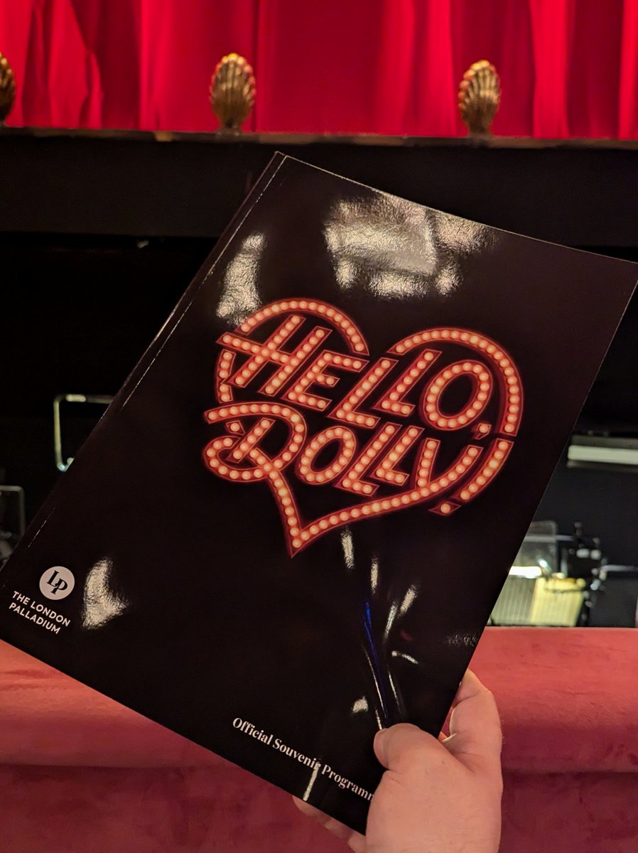 Theatre Fan tweet media