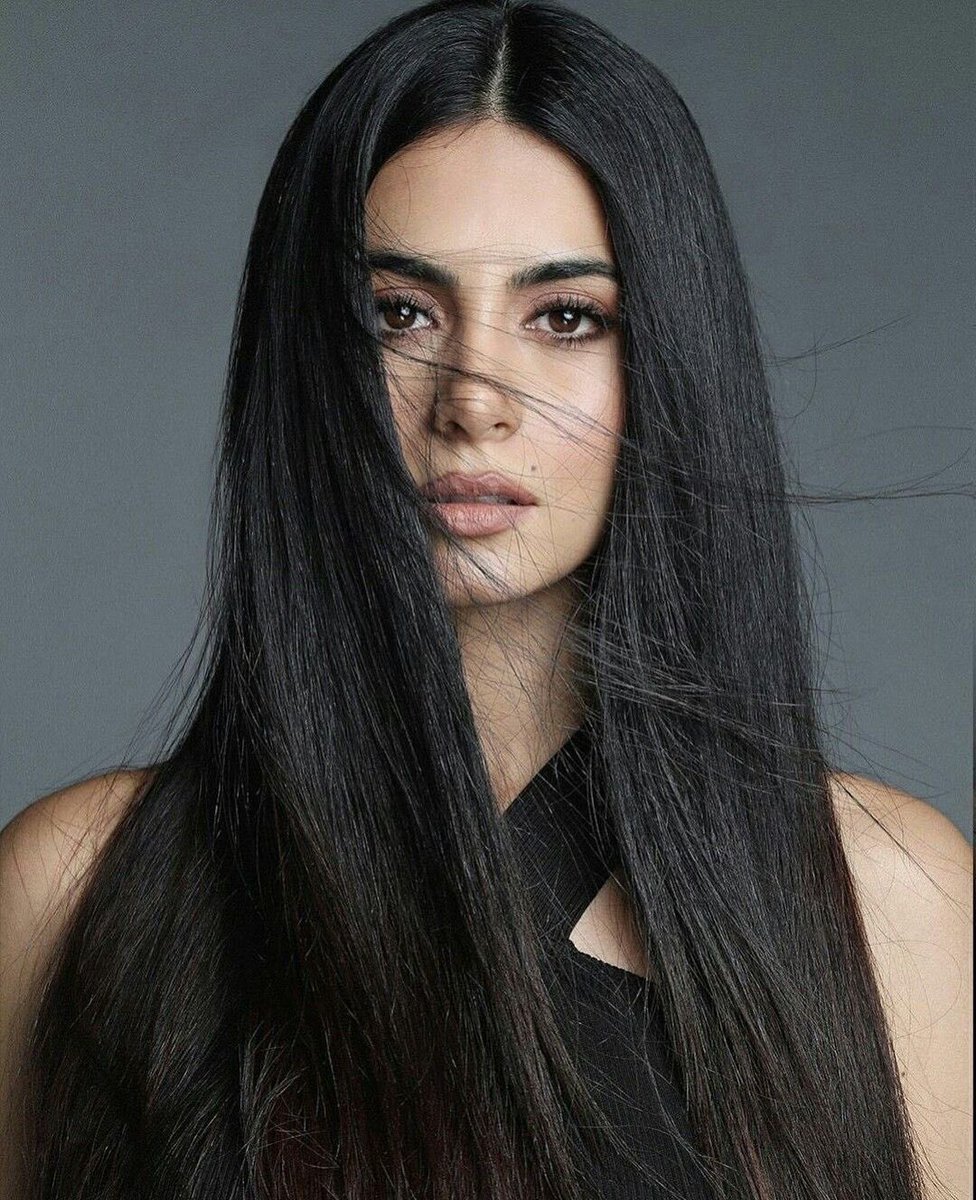 #WomanCrushEveryday @FervidNephilim such an intriguing woman and finally you are mine and I’m not letting you go anyone can try and get in the way but will face their worse nightmare ❤️❤️