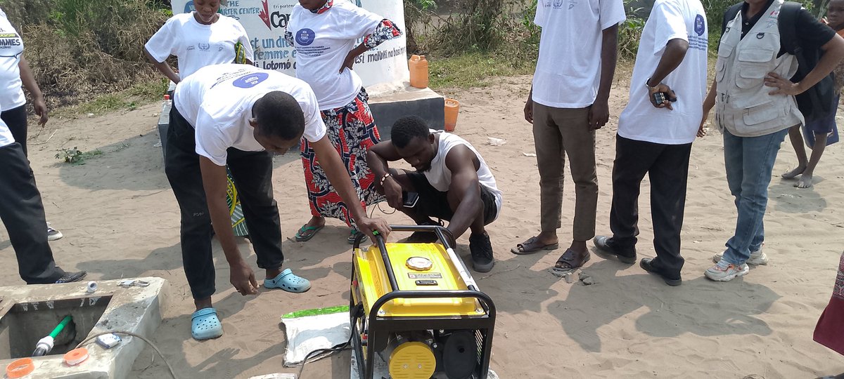 FspdRdc's tweet image. le 9/7/24 dans le cadre du projet VLF financé par les Affaires mondiales Canada exécuté par le CentreCarter et mise en œuvre par l'ONGDH FSPD L'équipe de  maintenance de des stations de forages d'eaux et deux moulins formée à  Kinshasa dans la commune de la NSELE au quartier BUMA