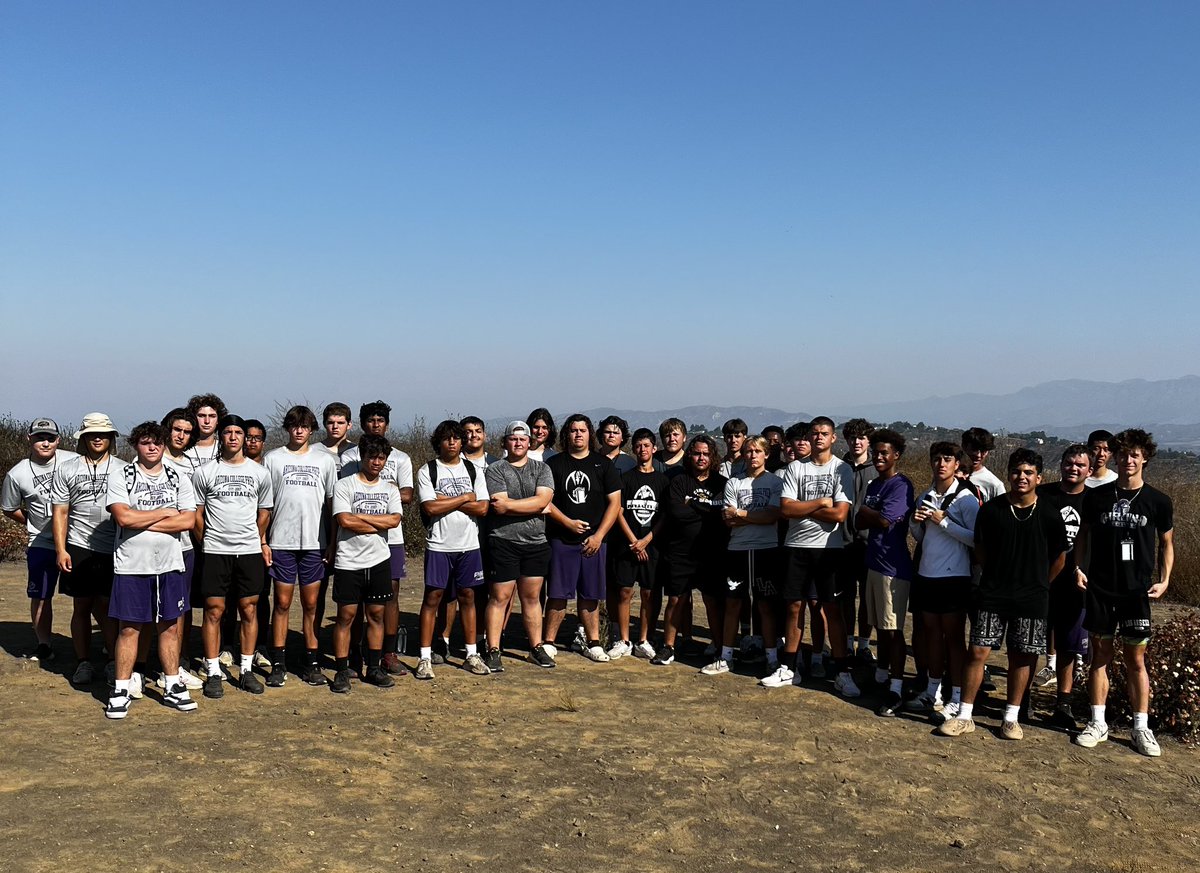 ACPFootball17's tweet photo. C/O 2025 Senior ACP Knights https://t.co/fSRt0MUo6K