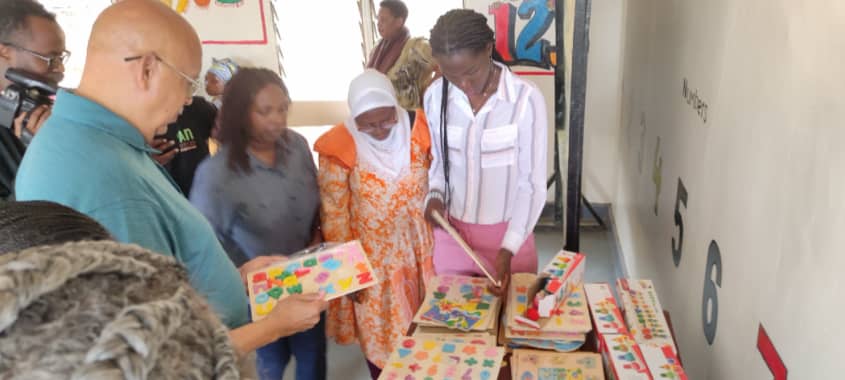 PAE_rwanda's tweet photo. @PAE_rwanda with the president of the Pan African Collective USA Rev. Jonathan L. Weaver, donated Toys,milk,sugar,etc.The purpose was to support children in daily program (ECD). August,17,2023 https://t.co/QRXbyXNfyE