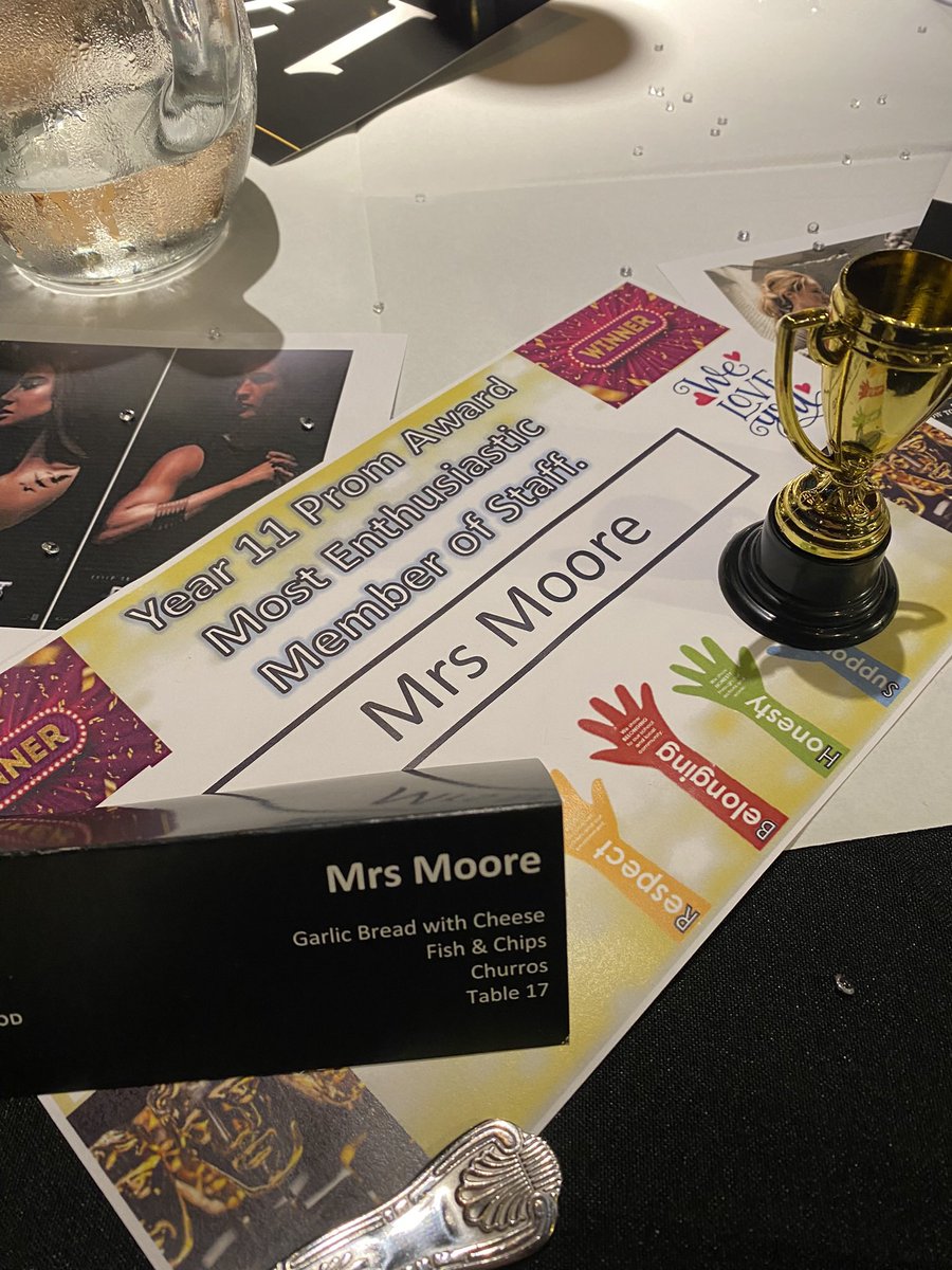 Mrs Moore tweet media