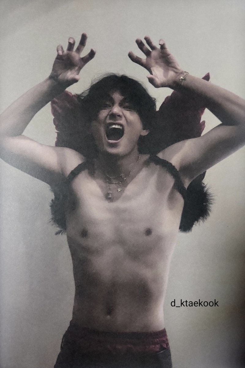 Whalien52Br_'s tweet photo. RAWRRRR...🐯
TYPE 1 POR V SAÍDO AGORA

OBRIGADO KIM TAEHYUNG
#BORAHAE_TAEHYUNG 
#TYPE_1 #toped #tokopediachingu 

#BTS #V 

🧜‍♀️| @BTS_twt | cr. Tokopedia https://t.co/F0dW0ctb2w