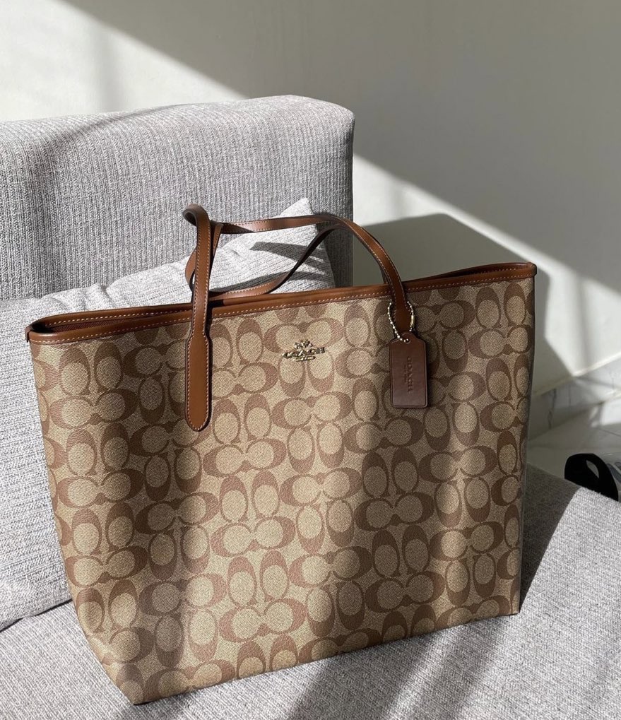 𝐒𝐀𝐑𝐀 𝐒𝐇𝐎𝐏𝐏𝐄𝐑 💫 tweet media