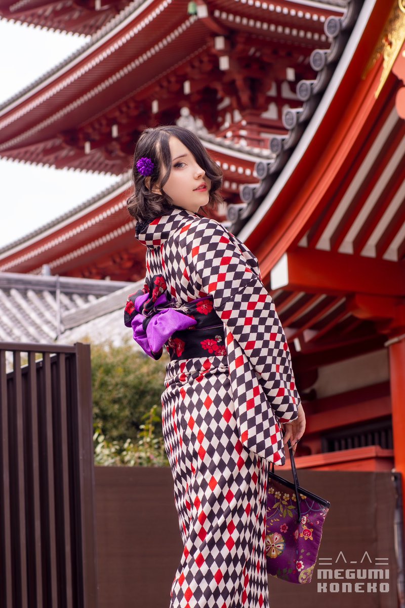 megumi_koneko's tweet photo. How do I look in a kimono? ^^💜 https://t.co/z75fxQeCmc