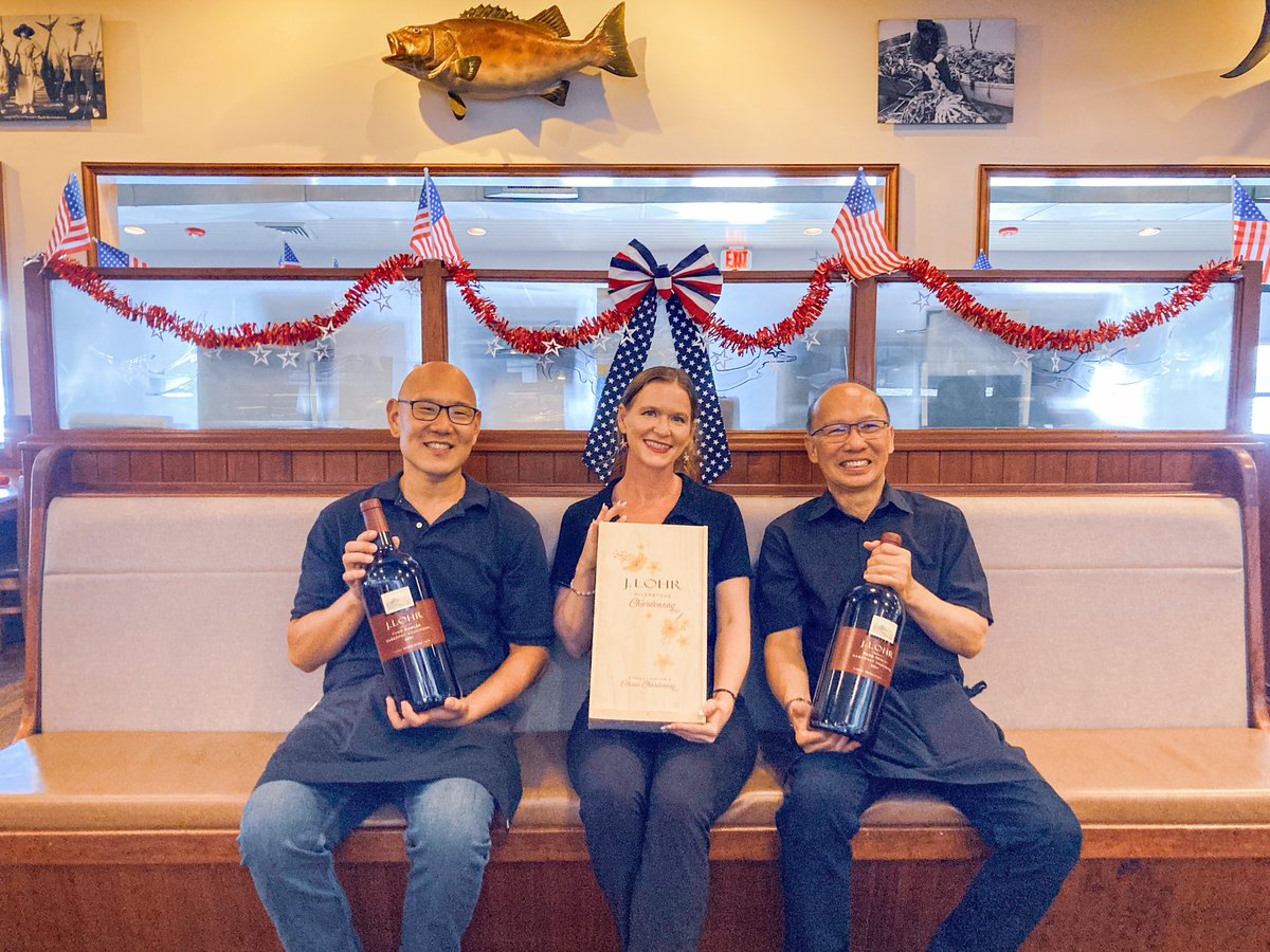 These team members CRUSHED, selling the most #givingsips wines &amp; cocktails to raise $3100 for TERI Campus of Life!