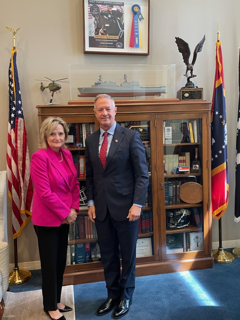 OMalleySSA's tweet photo. Great to meet with @SenHydeSmith today to discuss @SocialSecurity’s funding and staffing challenges and the need for @POTUS’ requested Budget funding level in FY 2025 https://t.co/TbNZ6rFEtq