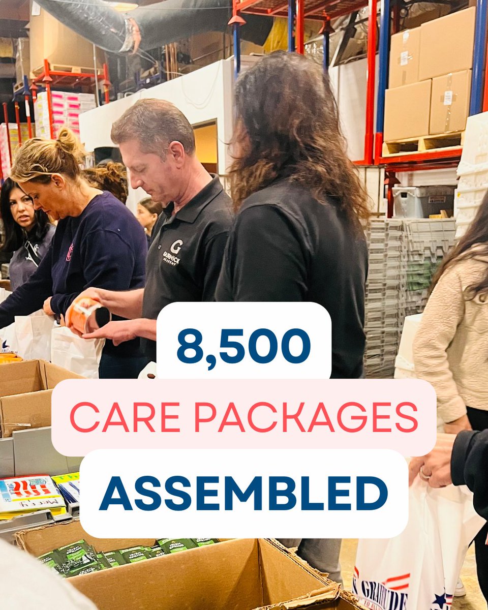 GurnickAcademy's tweet photo. We had the privilege to assemble 8,500 care packages for military personnel and first responders.

The volunteer opportunity was a chance to say "thank you!" in partnership with @opgratitude.

#firstresponders #carepackages #saythankyou #giveback #operationgratitude https://t.co/REjwZfJtwJ