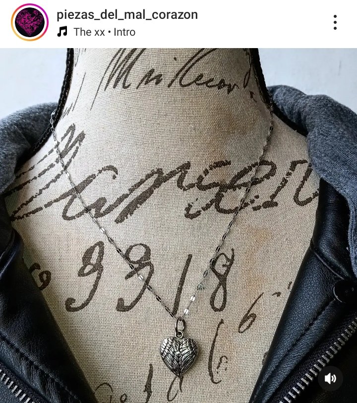 BadHeartMex's tweet photo. Menos es más.

#corazón❤️ #alas #wings #collarcito #necklace #artesanomexicano #hechoamanoconamor💜 #handmadewithlove💜 #regalito https://t.co/HzaANqC3QU
