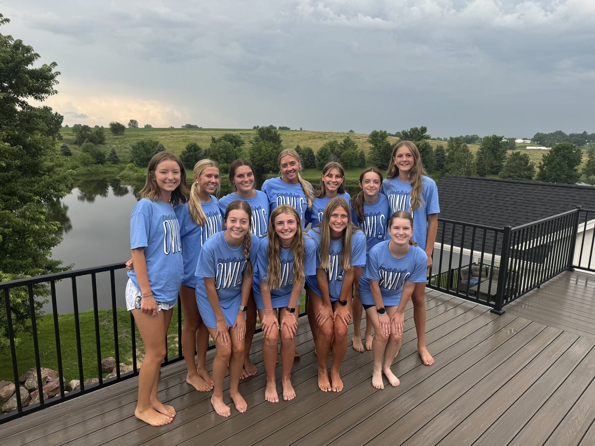 Olathe West XC tweet media