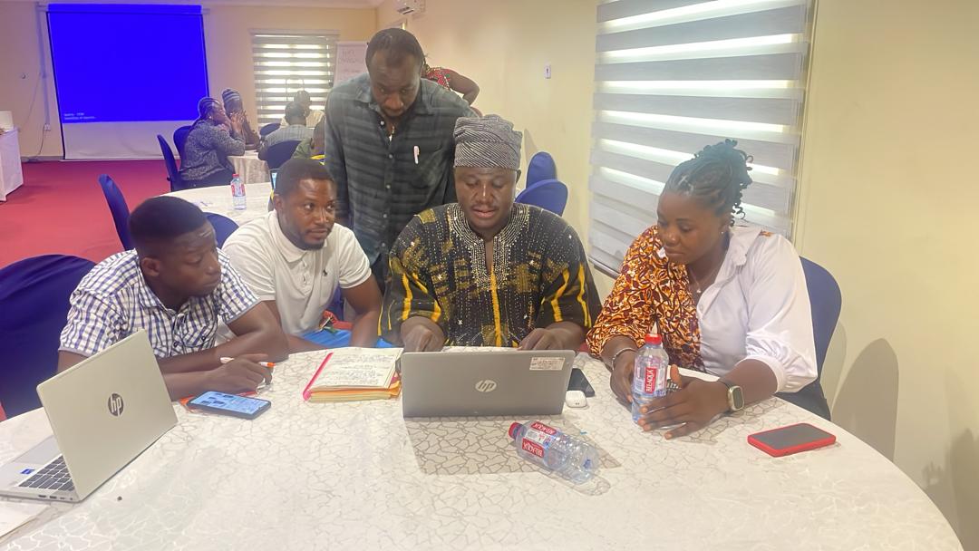 GhanaSomubi's tweet photo. We were recently in Bolgatanga where we convened social welfare officers from North East and Upper East for a workshop on the revised DACF disability disbursement guidelines and also engaged district planning officers on Ghana's disability commitments.
#SomubiFocus #SomubLearning https://t.co/RfLw15pJuc