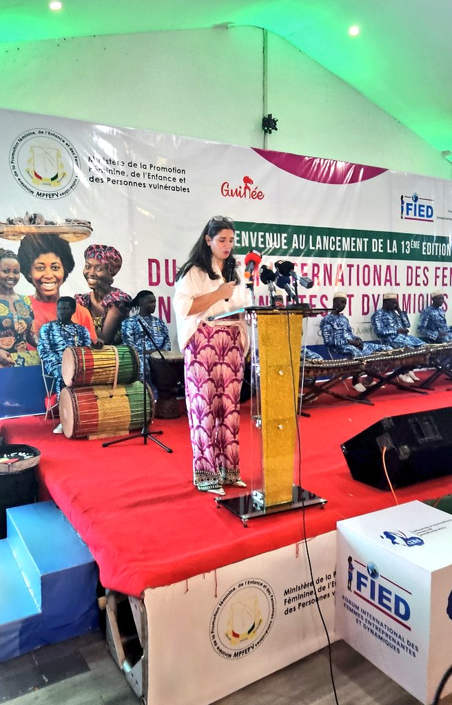 OnuGuinee's tweet photo. Après avoir reçu la délégation du Forum International des Femmes Dirigeantes et Dynamiques #FIED, Kristèle Younès a pris part, avec l'équipe @OnuGuinee, au lancement de la 13ème édition en #Guinée. Elle souligne l'importance d'investir sur les femmes pour accélérer l'Agenda 2030. https://t.co/GBrOOZ5nNY