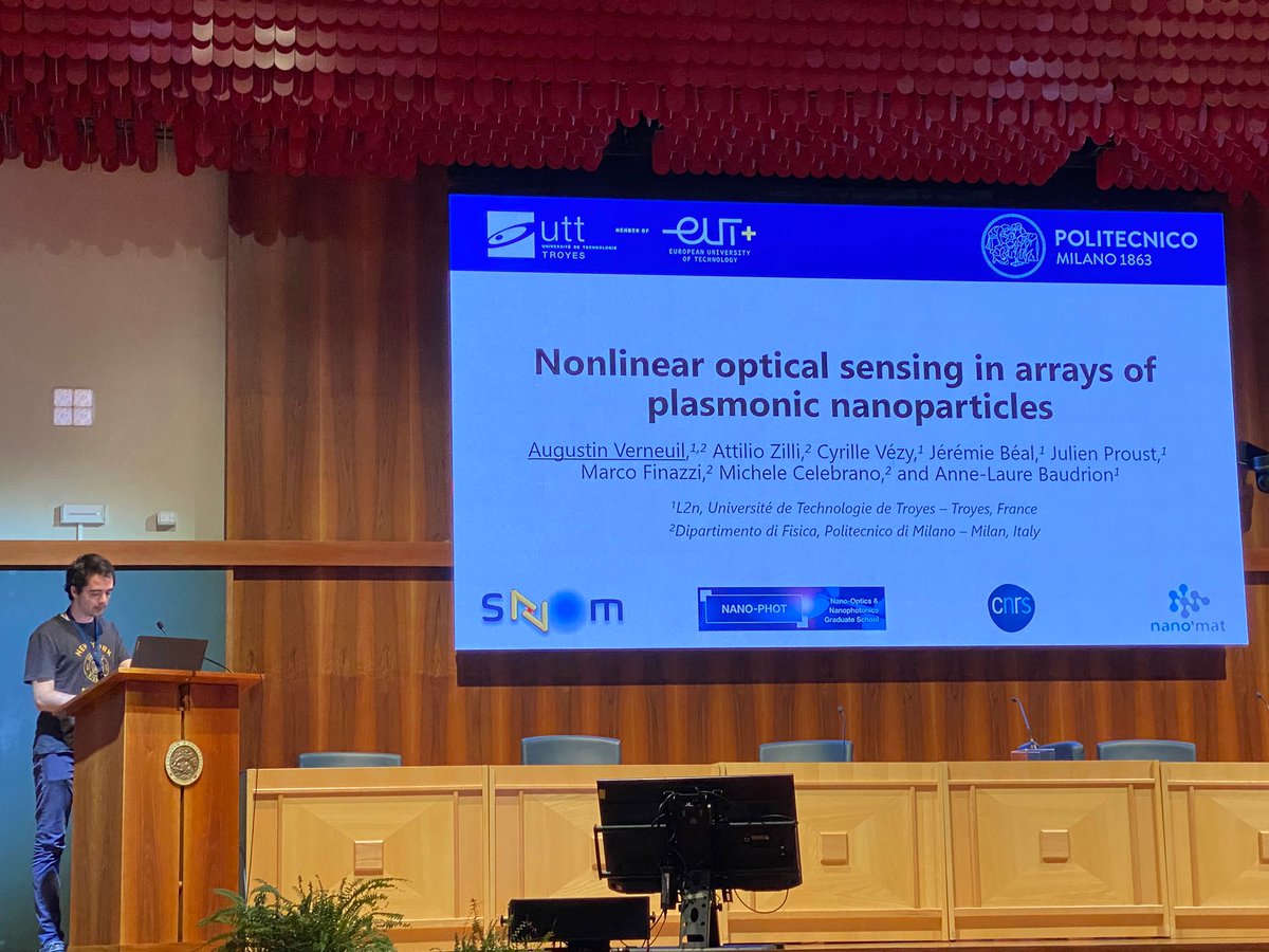 AttilioZilli's tweet photo. Augustin Verneuil is a shared Ph.D. student between us @vynisle @fisipolimi and @ABaudrion from @UTTroyes. Today he condensed 3 years of his Ph.D. journey for the audience of #PLASMONICA2024. So glad to see him coming back @Plasmonica year after year! https://t.co/O8VL9XtnmM