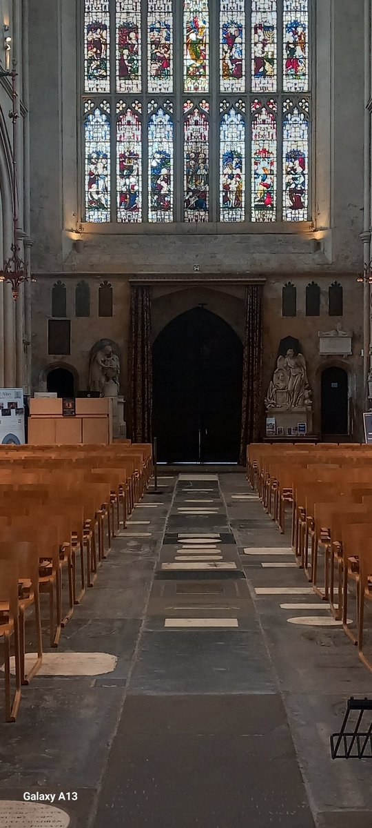 All quiet in <a href="/bathabbey/">Bath Abbey</a> ahead of the first performance of 'Salvador' for solo #saxophone, #choir &amp; #ensemble later today #newmusic
