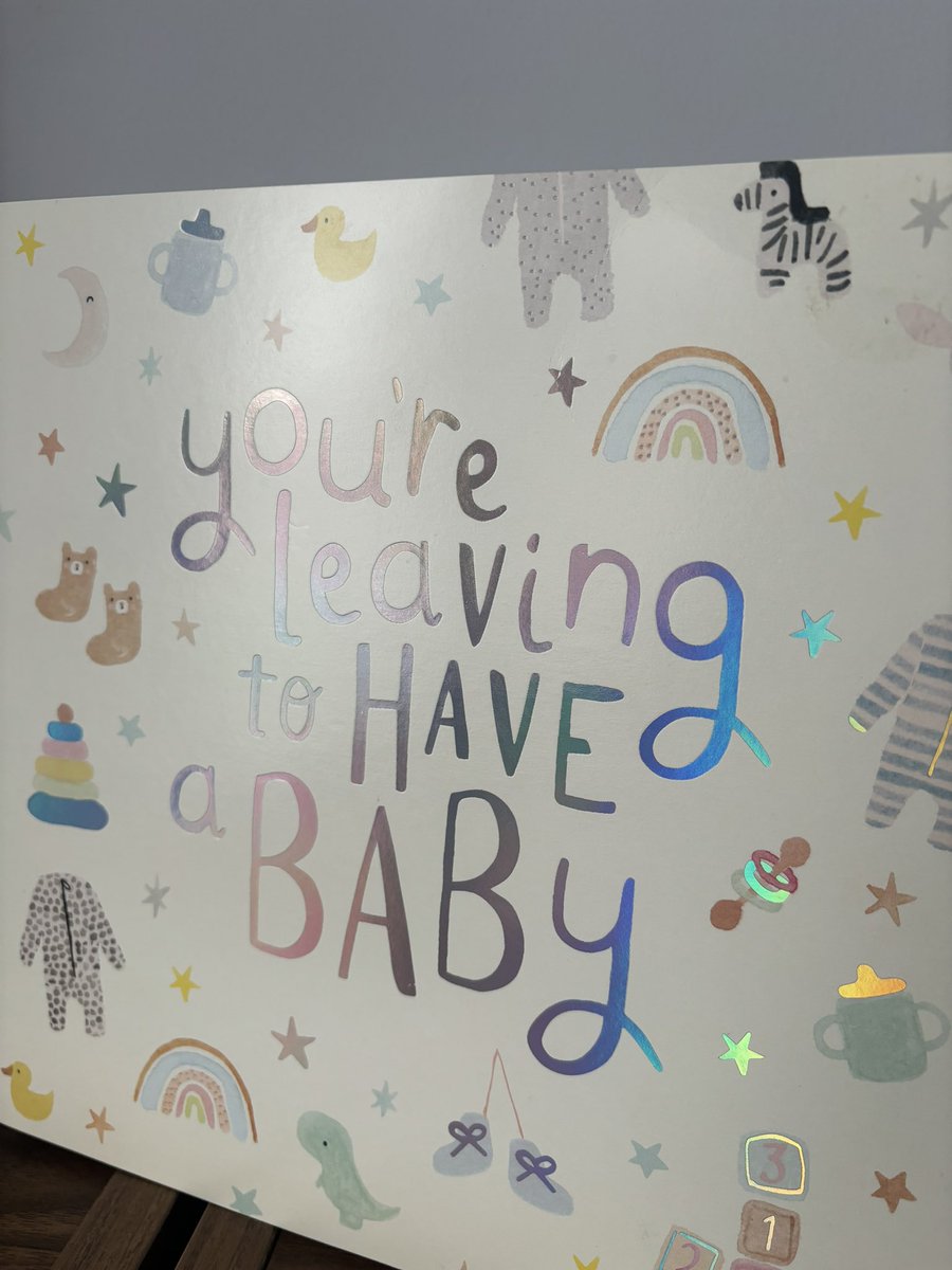 NicPhysio's tweet photo. Last day at work today and maternity leave begins! A very strange feeling… new job pending… 👶🏻💗 https://t.co/SJdteIPrl0