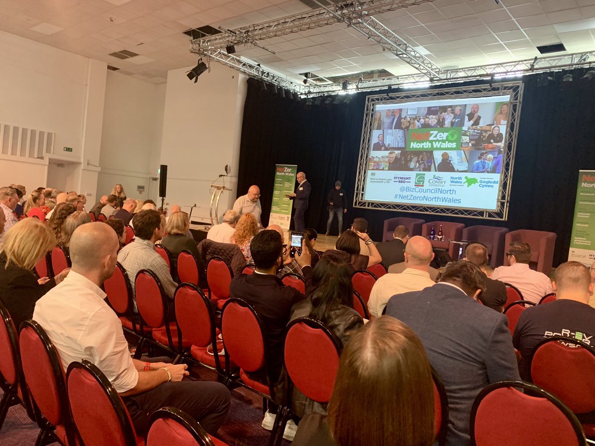 Ginger Pixie tweet media