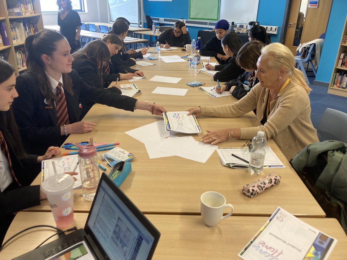 UCL_Holocaust's tweet photo. Pleasure for @hmccord78 to celebrate @hswv_'s achievement of #BeaconSchool Quality Mark status, champion @MissJTappenden &amp; colleagues work, &amp; w/ @45AidSociety's Angela Cohen &amp; Nic Wetherall, meet students involved in #HtFMeUs &amp; to hear about their inspiration #DiverseCity legacy. https://t.co/sGoDRx78r8