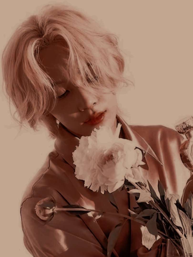 ㅤ
ㅤ
               ⠀⠀    ☆     (    강세나⠀ )   ...

            a  daughter  of  hestia,  she
ㅤㅤㅤis  a  safe  haven  and  home
ㅤㅤㅤto  anyone  she  cares  about.
ㅤ
ㅤ