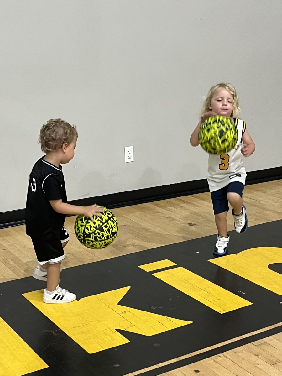 jnewton0729's tweet photo. Best part of camp now is my Little dudes having a blast in the gym and my wife Nikki all in coaching kids up, and my parents, Sis and nephew in the building! It’s a family business! https://t.co/O105ehAIiA