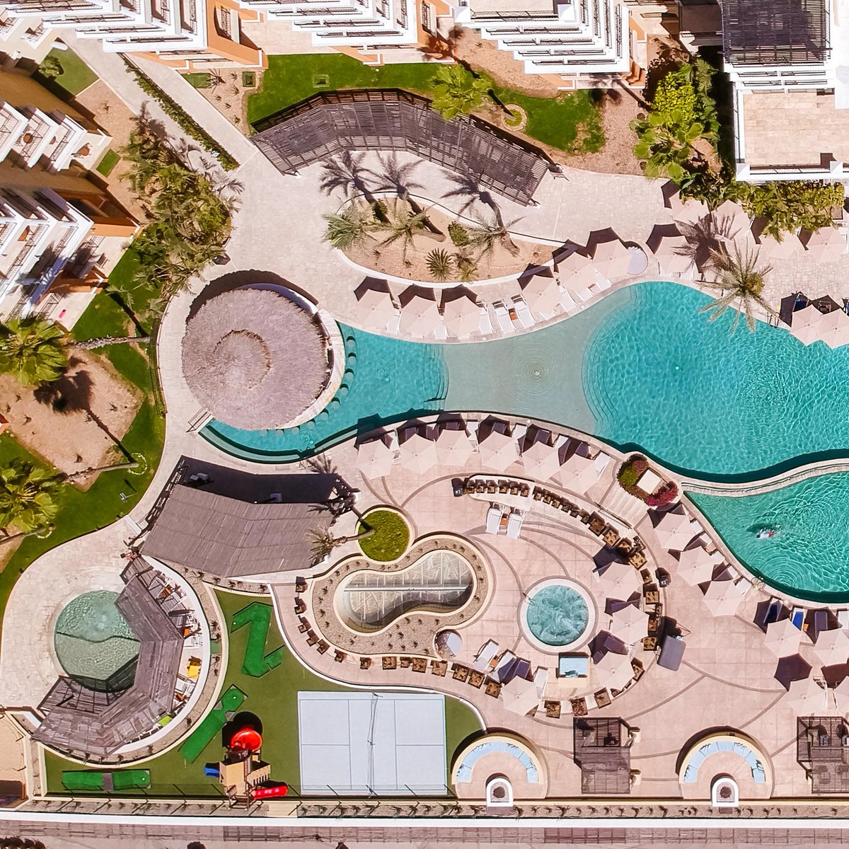 CasaDoradaCabo's tweet photo. Enjoying another laid-back day by the pool.☀️
.
.
.
#daybythepool #paradise #goodday #paradisevibes #resort #familyresort #medanobeach #casadoradacabo #loscabos https://t.co/fTeZAikEHz