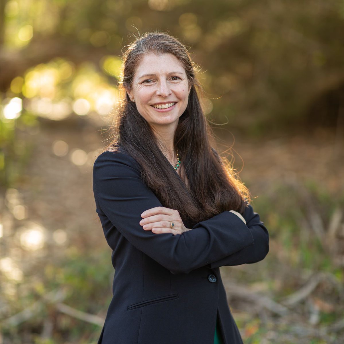 FriendsSCPL's tweet photo. FSCPL is pleased to announce the appointment of our new Executive Director, Sarah Beck. Ms. Beck brings experience, leadership and creative energy towards achieving our collective goals. https://t.co/HxtavDsr50
