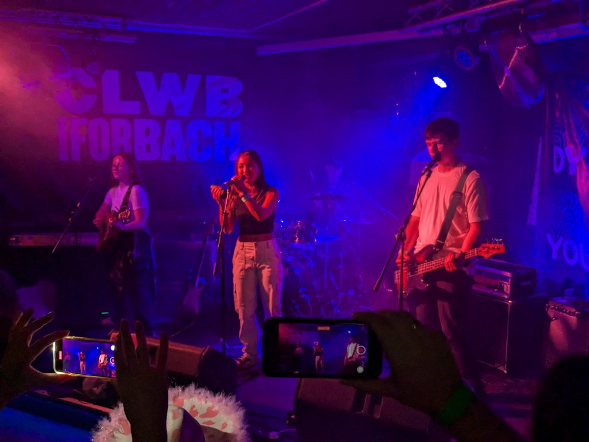 CdfCuric's tweet photo. #LittleGigs #Gekos https://t.co/q4AtIKY2Sd