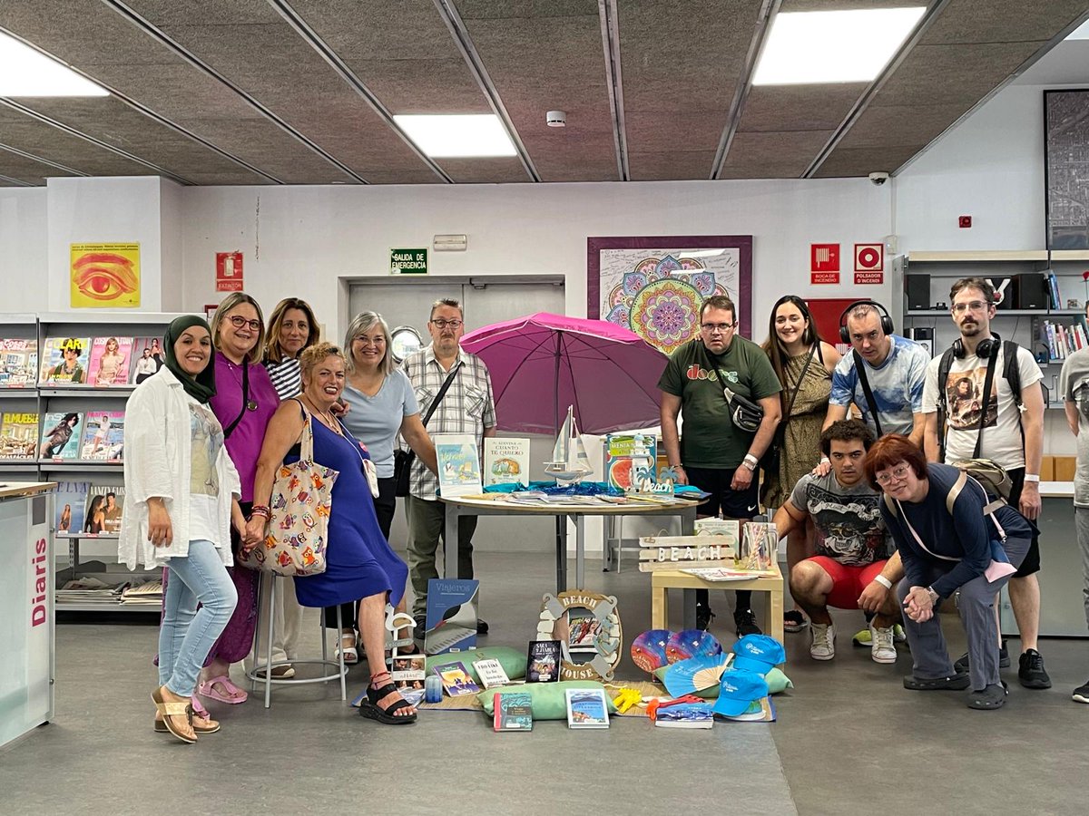 bibminasab's tweet image. Avui han vingut a parlar de  "Polinutrició, els nostres @AmicsHMar #parcsalutmar #parcfòrum de l'@hospitaldelmar Avui han visualitzat un vídeo relacionat amb els esmorzars saludables i, en concret, han visc un vídeo sobre un dels aliments, com és:  l'ou. 🥚🍳🥓☕