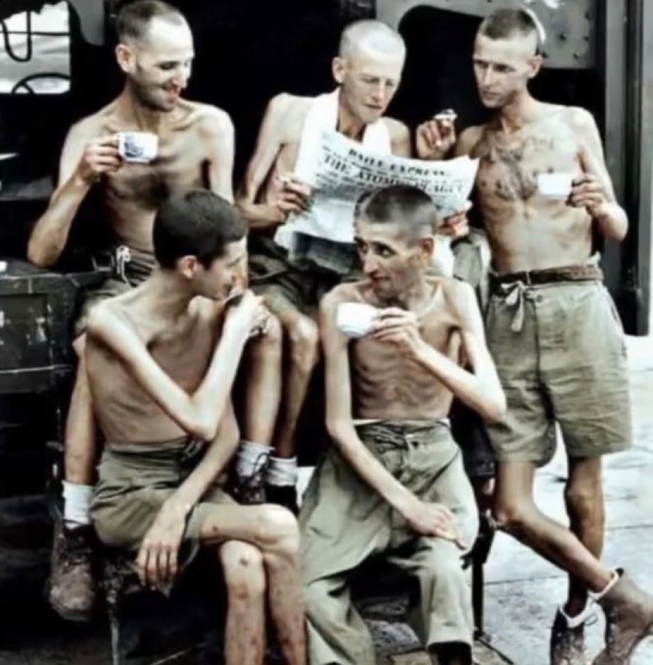 MorbidKnowledge's tweet image. 7 Photograph of British soldiers following their release from a Japanese prisoner of war camp in 1945.