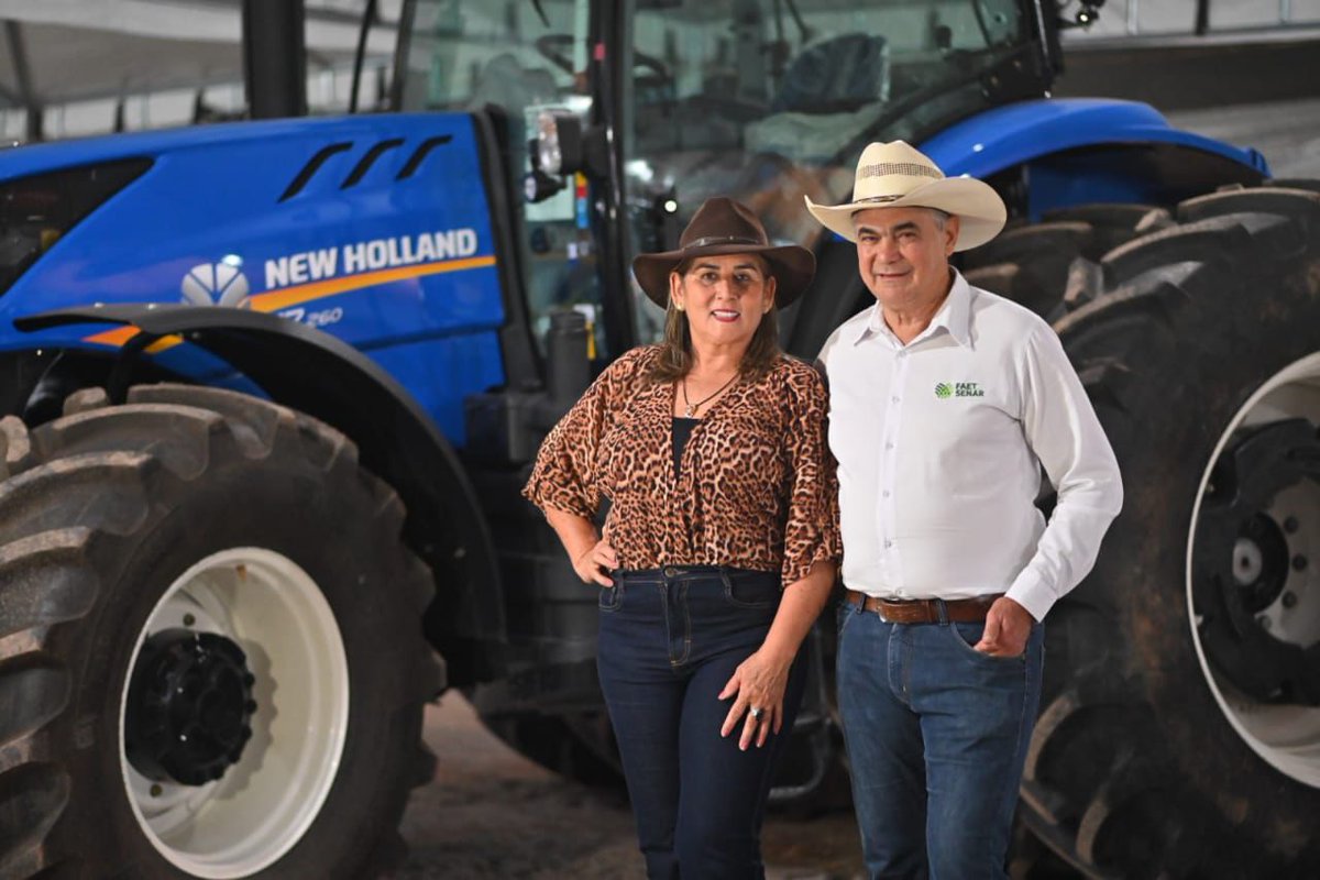 NorteAgroTO's tweet photo. 👩🏾🌾👨🏽🌾🐂🐎🐏🌾🚜 Tradição e negócios: Com ações e iniciativas voltadas aos principais setores do campo, AgroForte Sudeste será realizado durante 25º ExpoAlmas.
➡️ Saiba mais: https://t.co/D6nestbIam
#NorteAgroTO #AgroForte #ExpoAlmas #agronegocio #agropecuaria #agricultura https://t.co/ujMas6kViV
