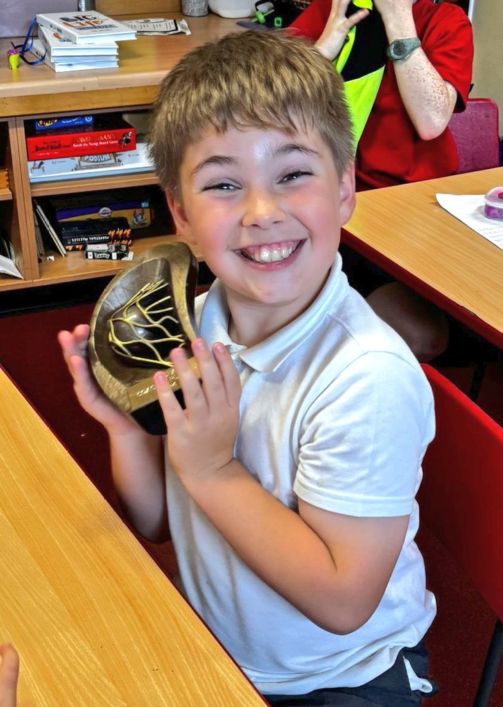 RogietPrimary (@rogietprimary) on Twitter photo Another fabulous presentation for our theme, Sport in Wales - Small Country:Big Impact. Diolch Finlay for sharing your amazing goalkeeping achievements and inspiring #rpsdosbarth4! We loved it!
A fantastic ambassador <a href="/PEchepstow1/">PE@chepstow</a> <a href="/NewportCounty/">Newport County AFC</a> <a href="/chepstowschool/">Chepstow School</a> <a href="/ju1981/">Julie Williams</a> 🏴❤️ Another fabulous presentation for our theme, Sport in Wales - Small Country:Big Impact. Diolch Finlay for sharing your amazing goalkeeping achievements and inspiring #rpsdosbarth4! We loved it!
A fantastic ambassador <a href="/PEchepstow1/">PE@chepstow</a> <a href="/NewportCounty/">Newport County AFC</a> <a href="/chepstowschool/">Chepstow School</a> <a href="/ju1981/">Julie Williams</a> 🏴❤️