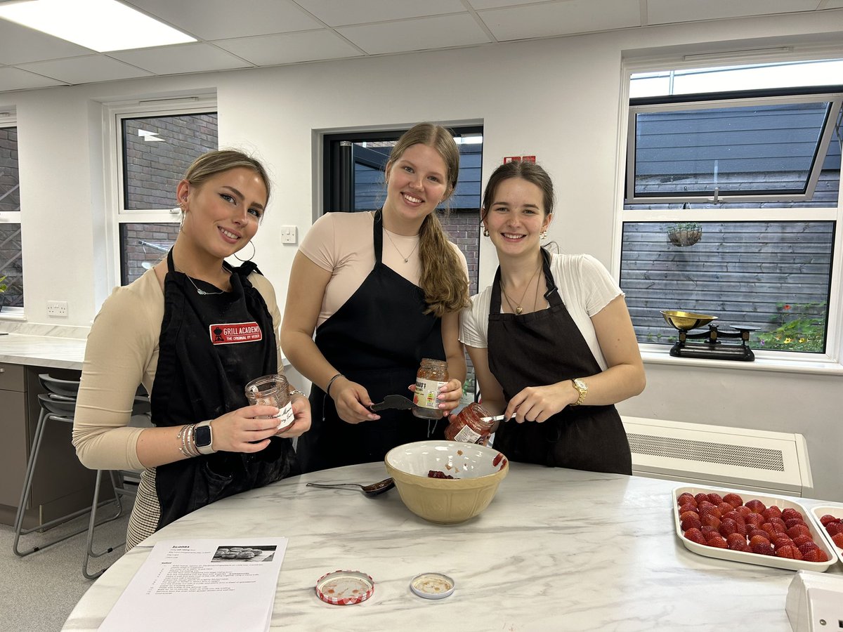 CGSFood's tweet photo. Fabulous baking by y12 to create afternoon tea to celebrate Miss Thodays 47 years of teaching as she retires thank you Maisie, Claudia, Emma, Amy, Lucy, Tallulah, Darcey, Katie, Chloe, Alice, Amelie D, Ophelia https://t.co/3snGZvaBCt