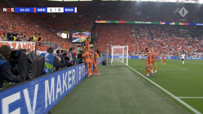 1-0 Netherlands.  What an insane goal by Xavi Simons. Oh man, what a goal. 🟠🟠🟠🟠🟠🟠🟠🟠 #NEDENG https://t<a href="/tag/nedeng"class="tags"><span>#nedeng</span></a>