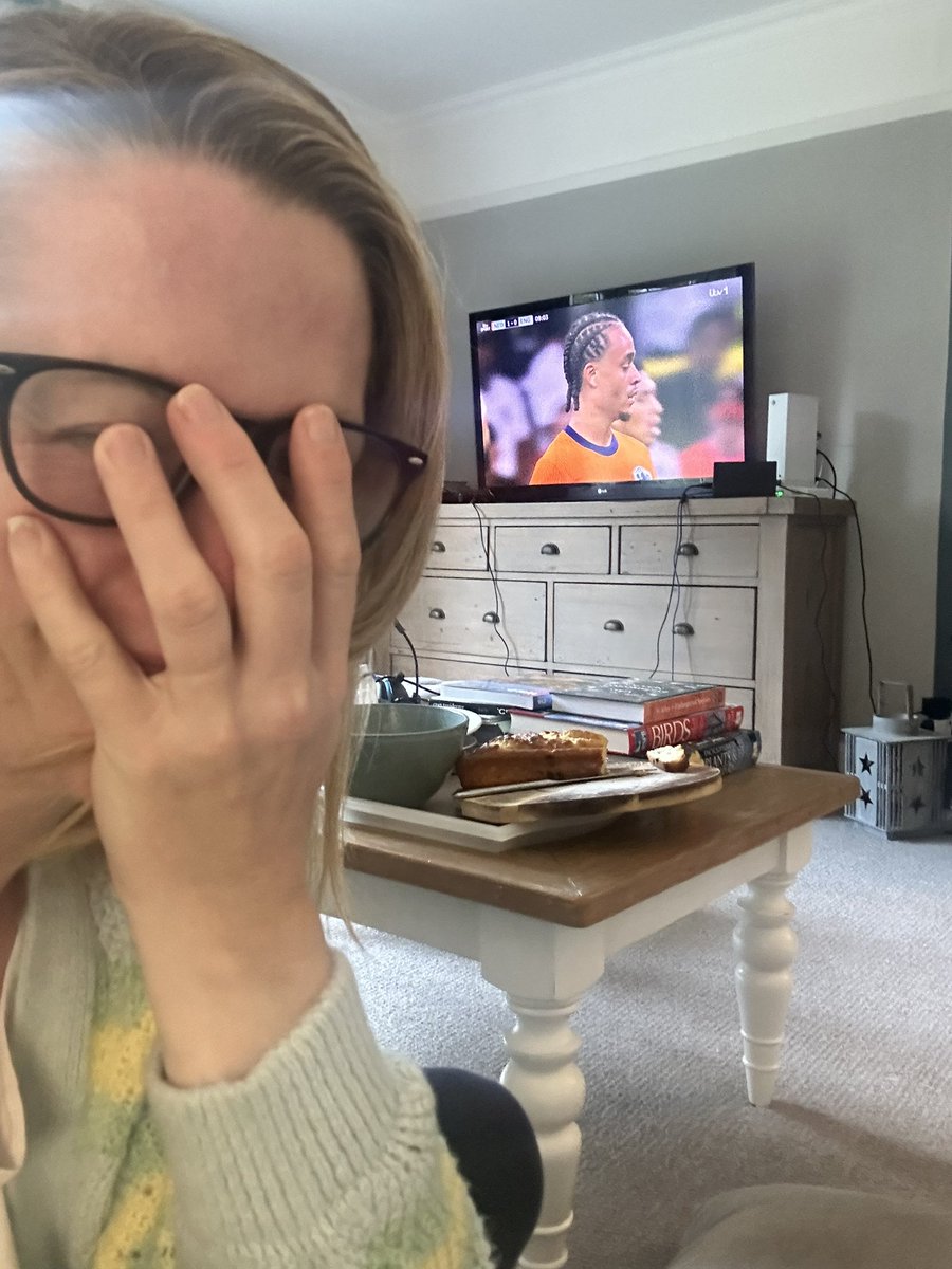 sophie van brugen tweet media