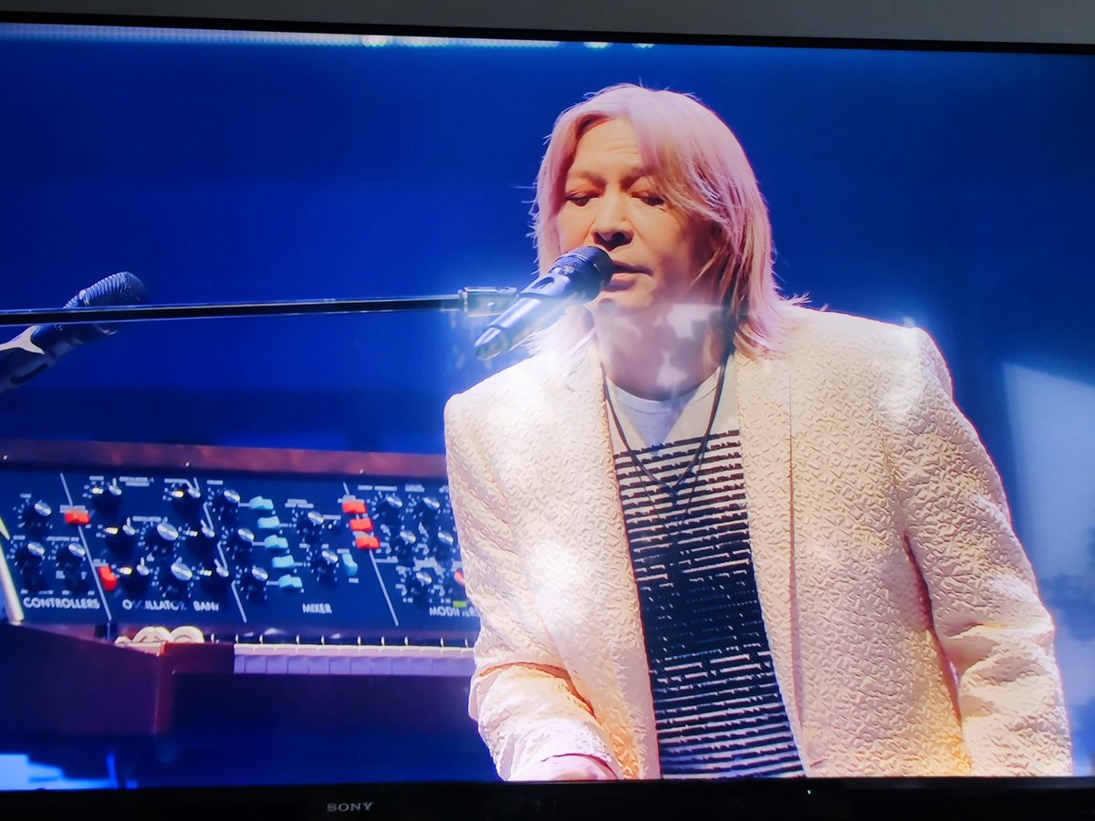 ChrisYukigami's tweet photo. @Sakadomc 40 ans après
Toujours aussi bons
Toujours aussi forts
❤️
#TMNETWORK
#FANKS
#TM40th
#Yonmaru
#TMネットワーク
#小室哲哉
#木根尚登
#宇都宮隆
#S3F https://t.co/l3AgQ8Fe0F